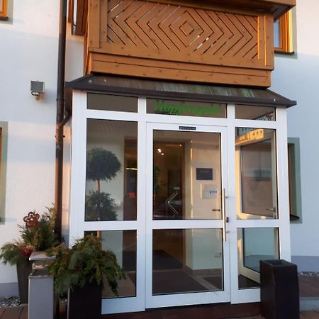 Hotel Garni Hopfengold Wolnzach Exterior photo